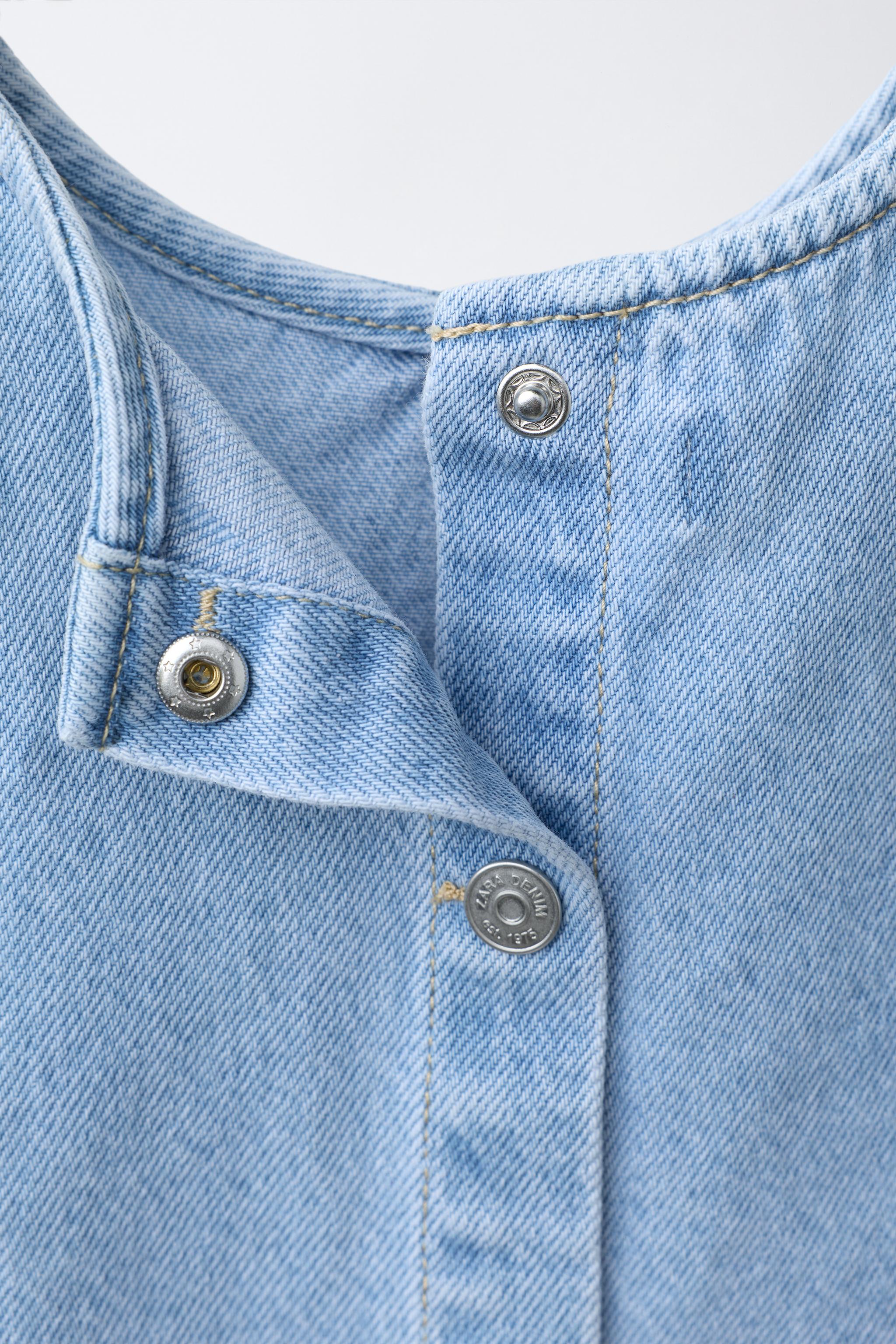 TOP EN DENIM À NŒUDS