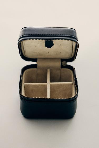 LEATHER JEWELLERY BOX — Black 1