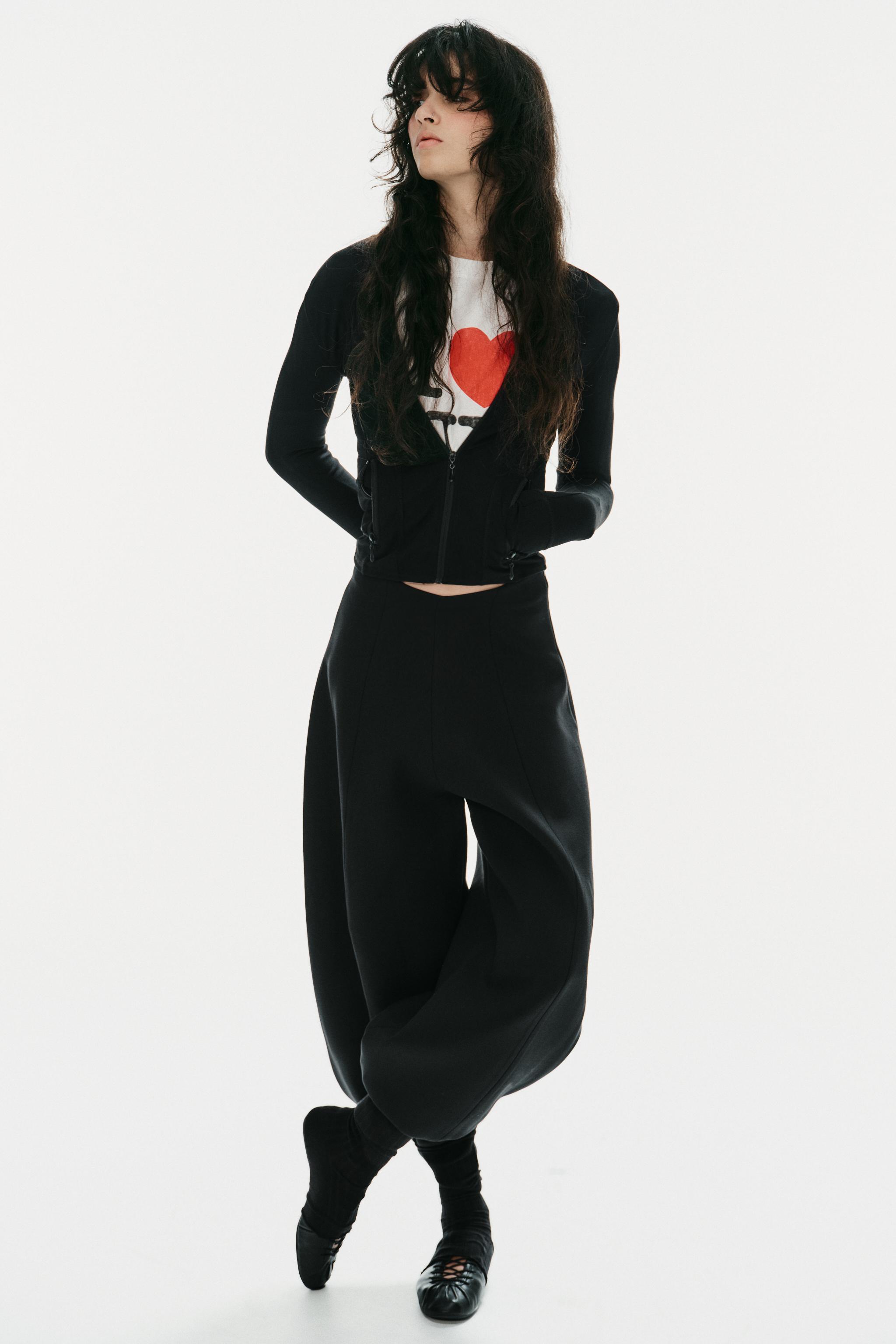 HIGH-RISE BALLOON PANTS — Black