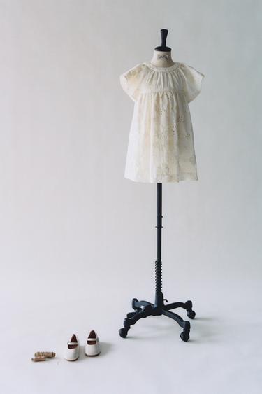 EMBROIDERED FLORAL ORGANZA DRESS - Ecru by Zara
