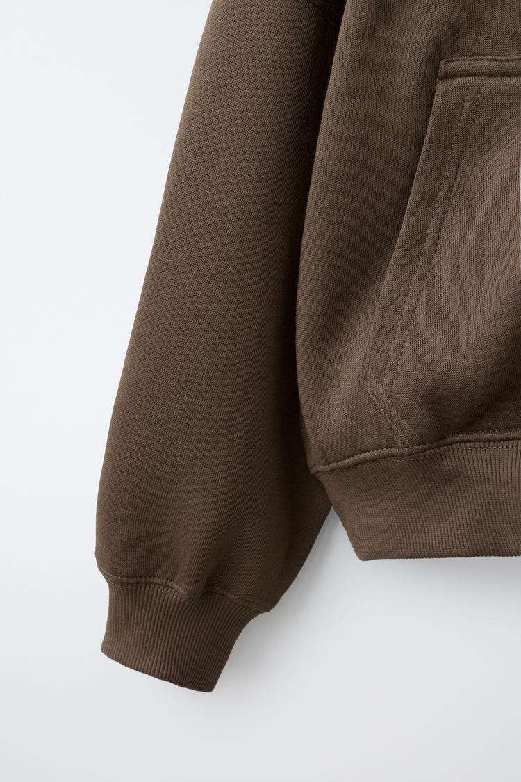Sudadera con capucha de felpa con cierre 4