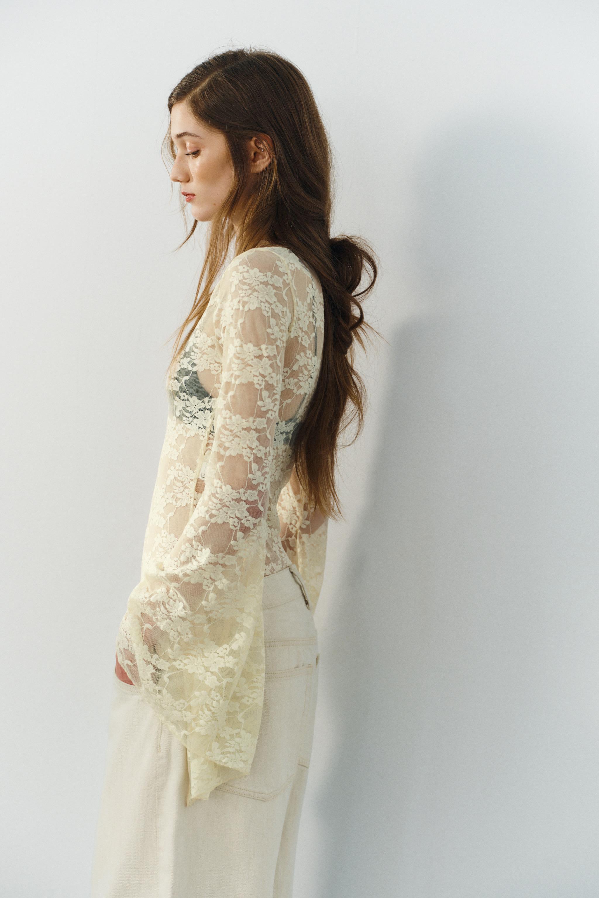 LACE BELL SLEEVE BODYSUIT — Ecru
