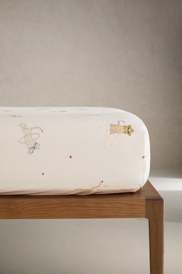 CHILDREN'S CHEETAH FITTED SHEET - Pink by Zara