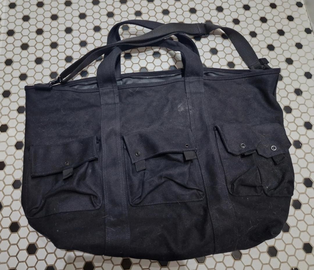 BAG WITH MULTIPLE POCKETS