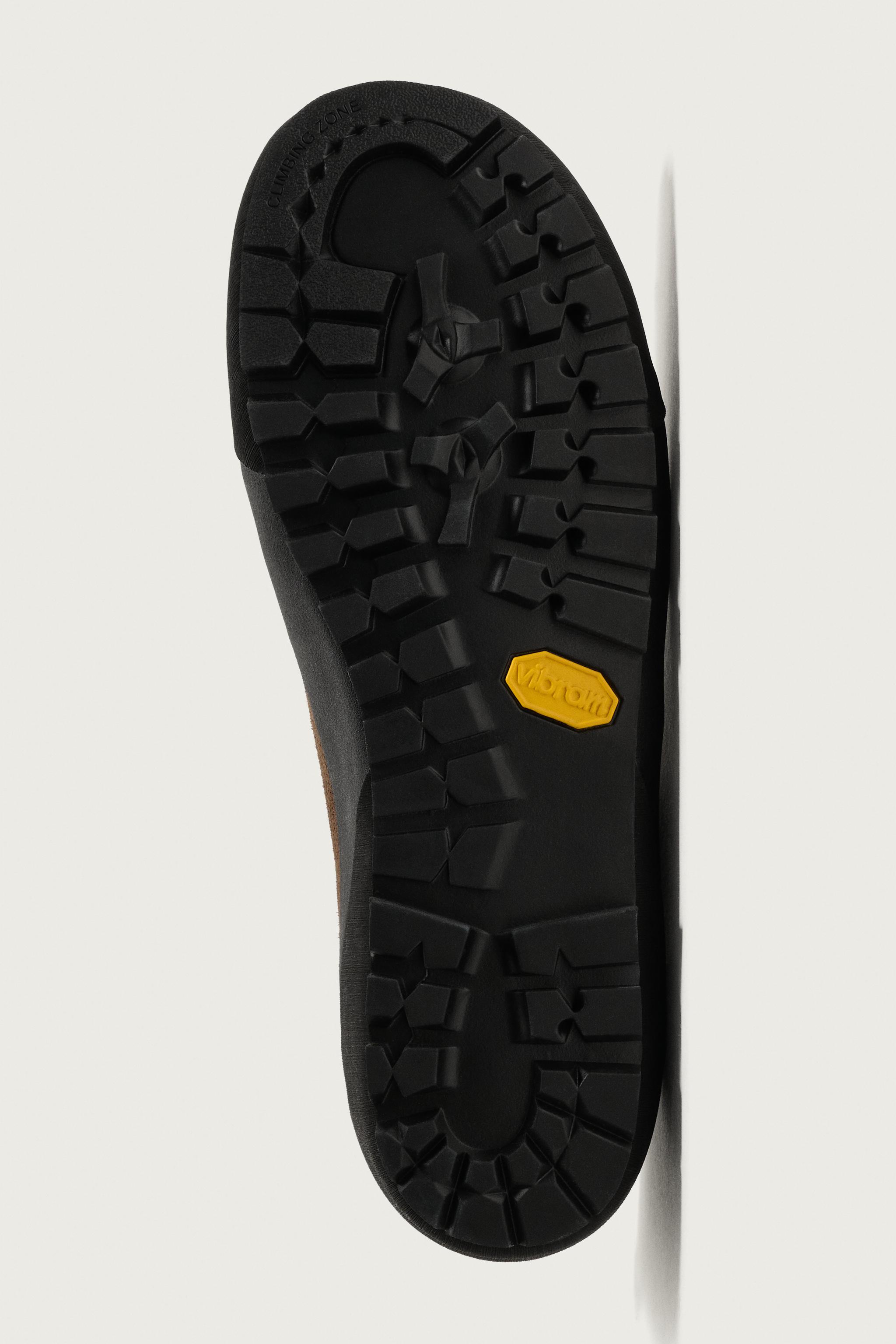 AARON LEVINE X ZARA LEATHER SNEAKERS