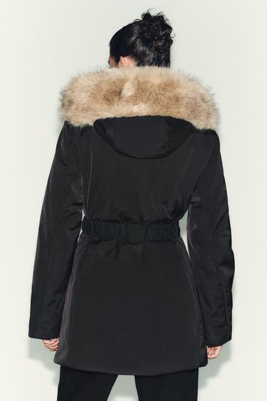 PUFFER JACKET WITH FAUX FUR HOOD, WATER AND WIND PROTECTION - Black by Zara