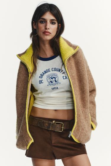 GILET EN MAILLE À FINITIONS CONTRASTANTES - Beige de Zara - Image 3