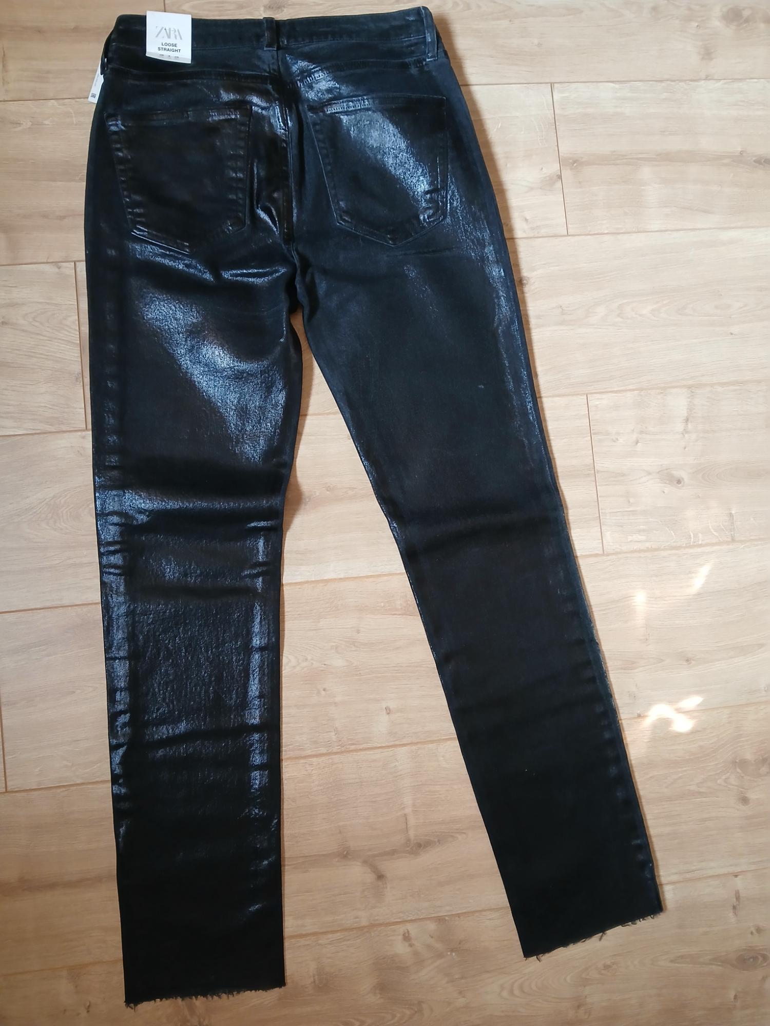 SHINY WIDE-LEG JEANS