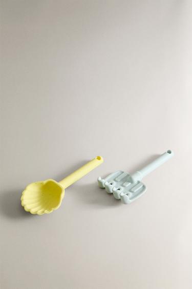 CHILDREN'S RAKE AND SPADE BEACH SET (SET OF 2) - Multicoloured by Zara - Image 1