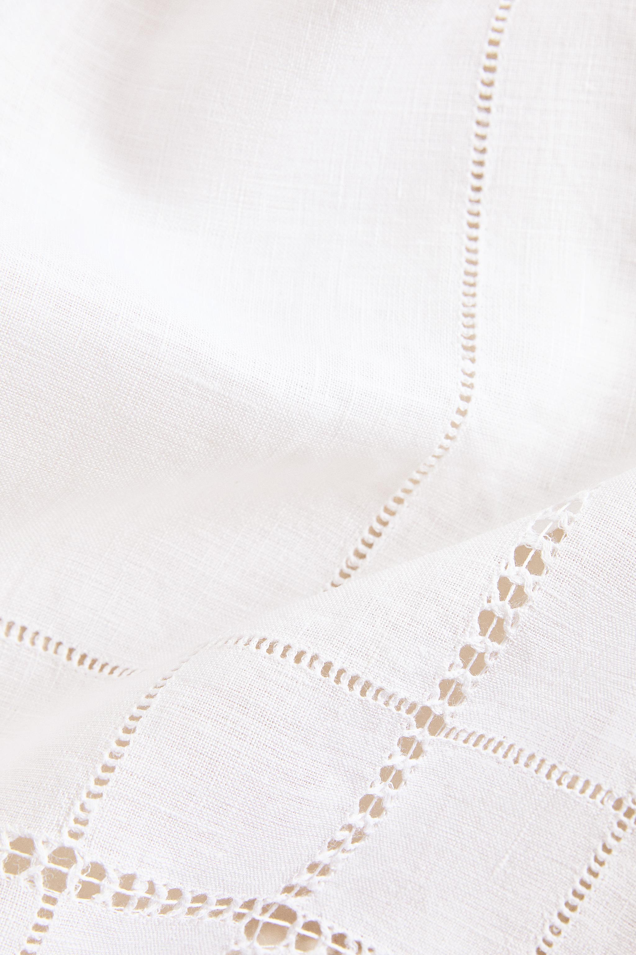 EMBROIDERED LINEN HEMSTITCHED TABLECLOTH