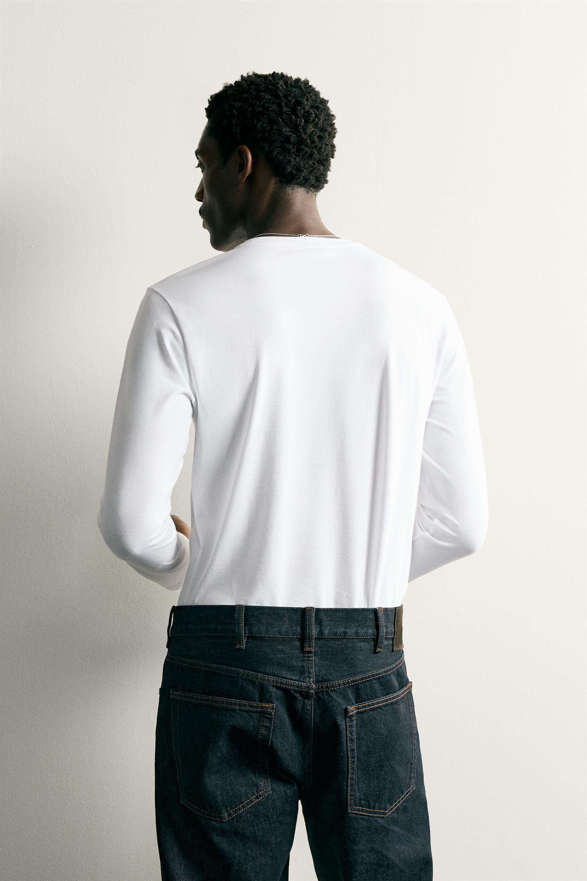 T-SHIRT BASIQUE SLIM