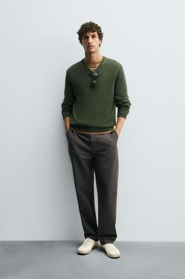 CHINOHOSE – STRAIGHT FIT - Grau von Zara