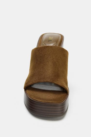 CHAUSSURES COMPENSÉES PLATEFORMES EN DAIM - Marron de Zara - Image 2