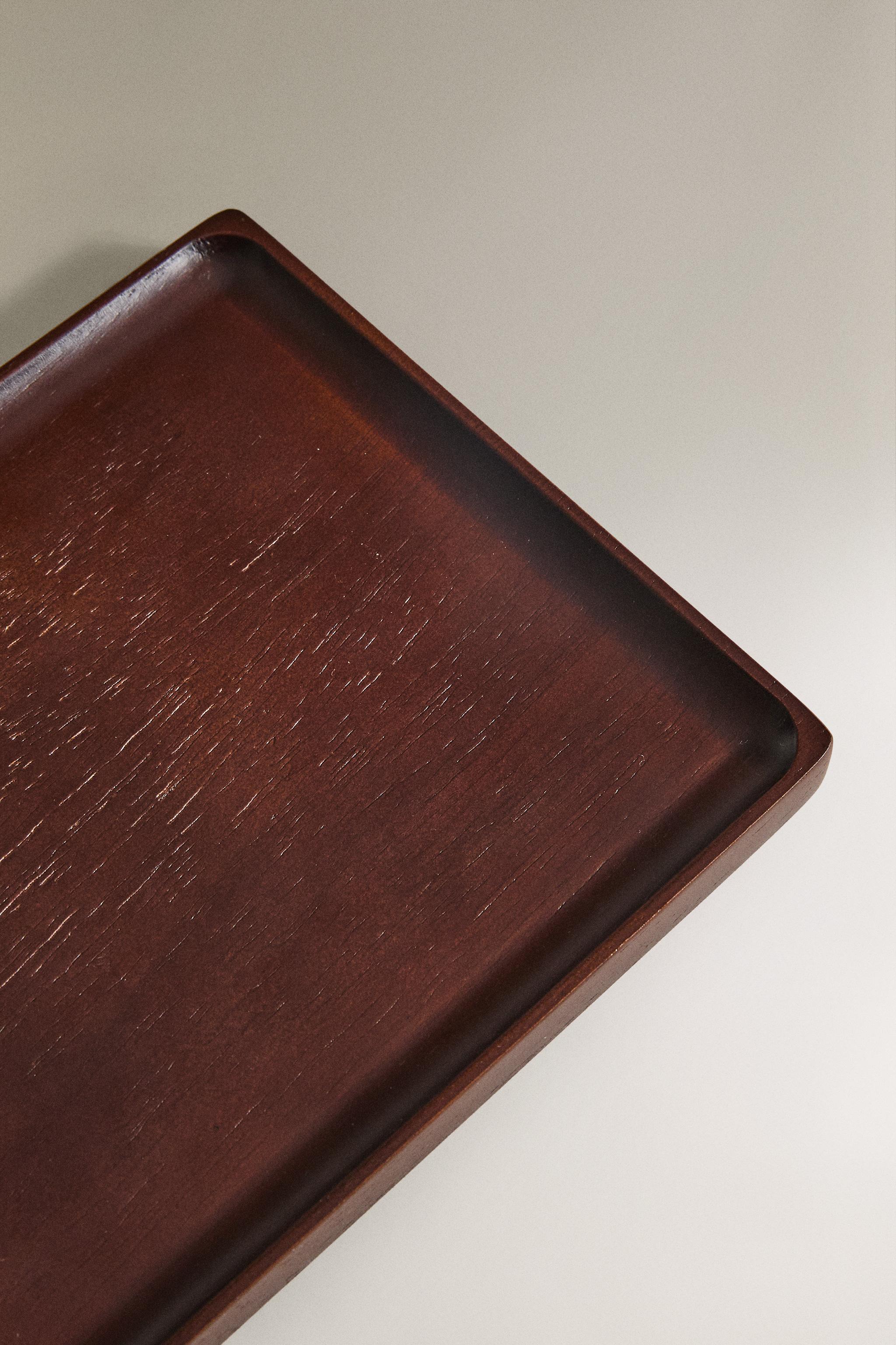 WOODEN TRAY MOBILE CHARGER