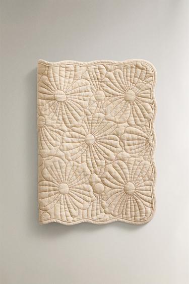 QUILTED FLORAL PLACEMAT - Light beige by Zara - Image 2