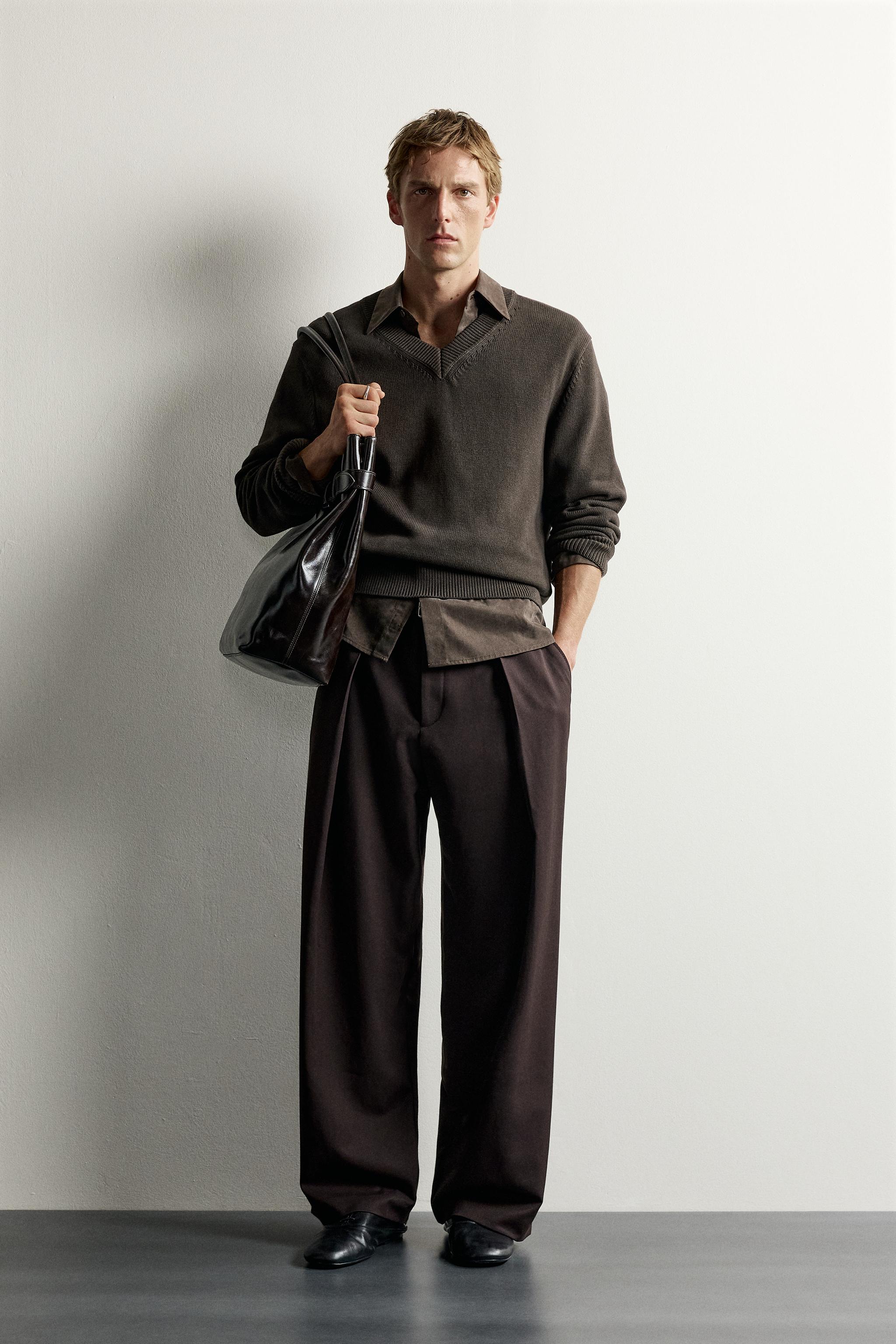 PANTALON COUPE DÉCONTRACTÉE À PLIS