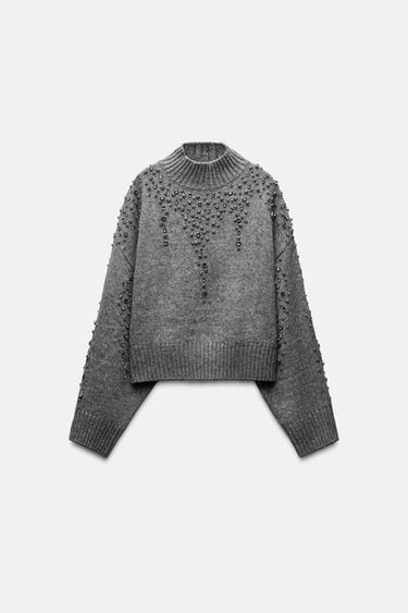 ÚPLETOVÝ SVETR S KORÁLKY A ŠTRASEM - Šedý jíl od Zara