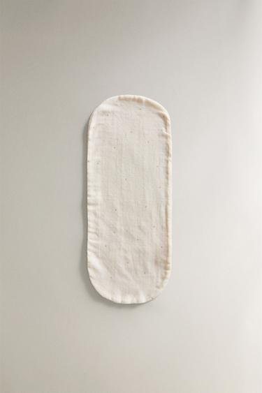 BABERO INFANTIL HOMBRO LUNA - Crema de Zara