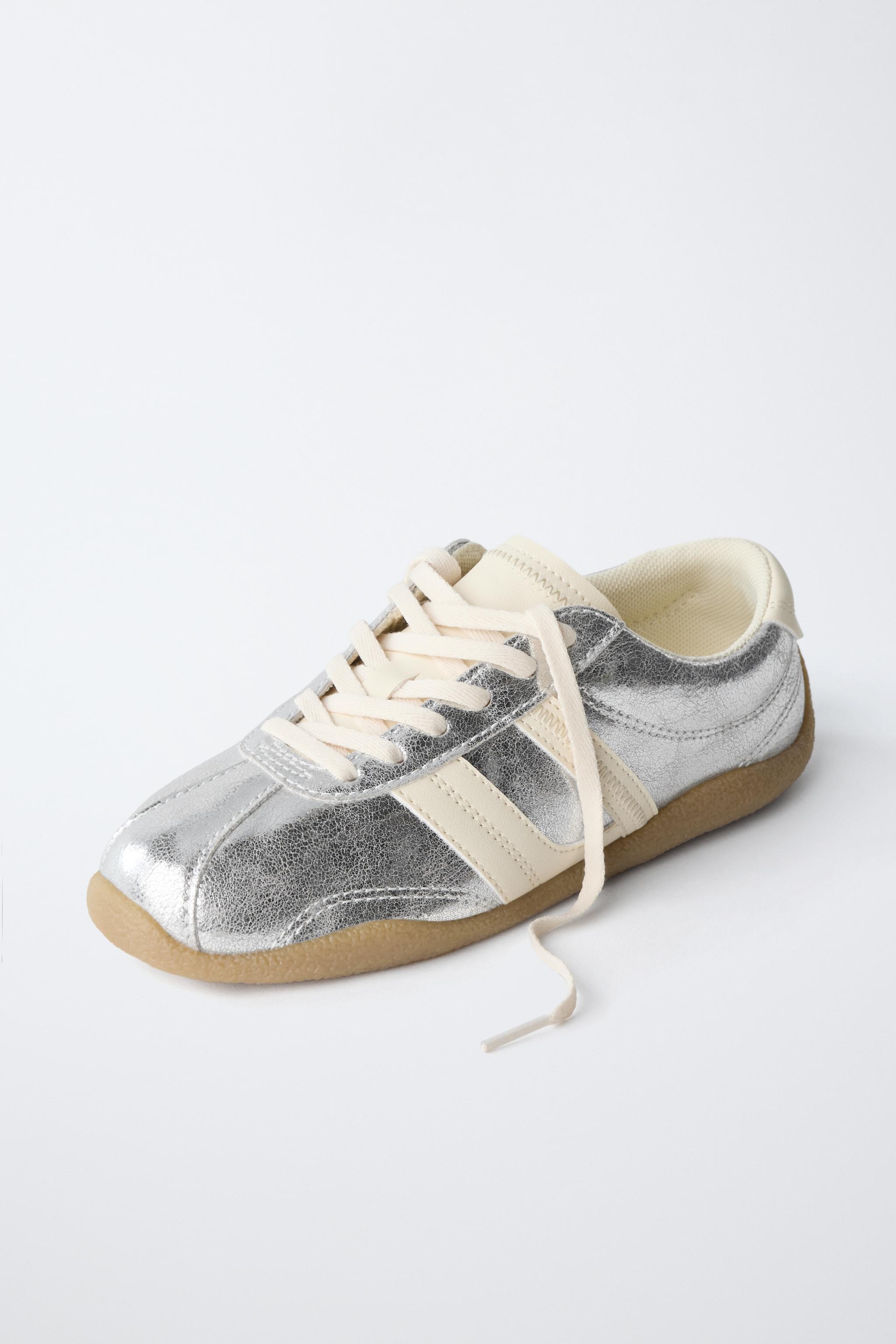 METALLIC SNEAKERS