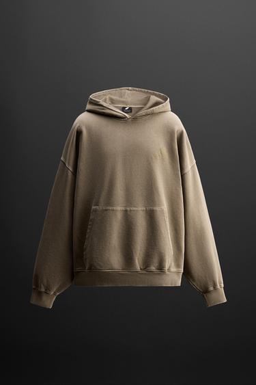 MOLETOM COM CAPUZ ESTAMPADO - Terra da Zara