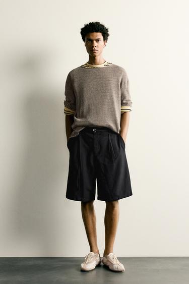 RELAXED FIT BERMUDA MET PLOOIEN EN CEINTUUR - Zwart van Zara