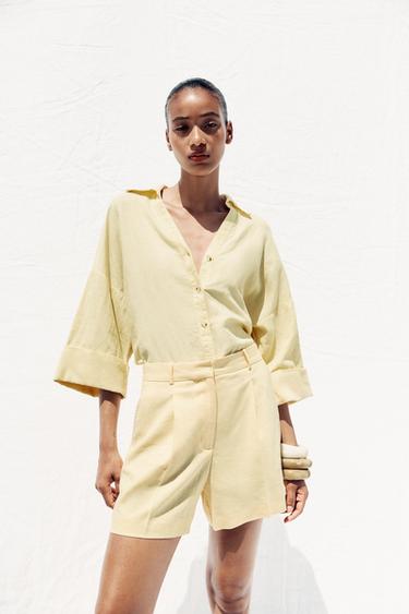 BERMUDA TIRO ALTO CON LINO - Amarillo de Zara