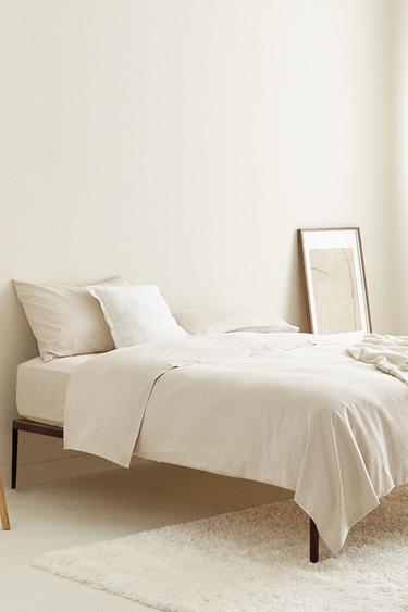 DRAP PLAT SATIN FESTON (300 FILS) - Beige de Zara - Image 4