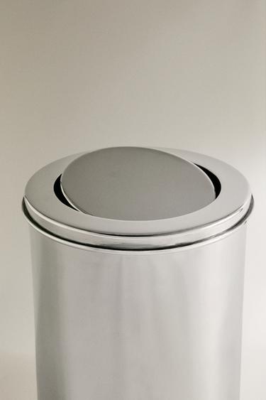 METAL BATHROOM BIN WITH LID — Silver 2