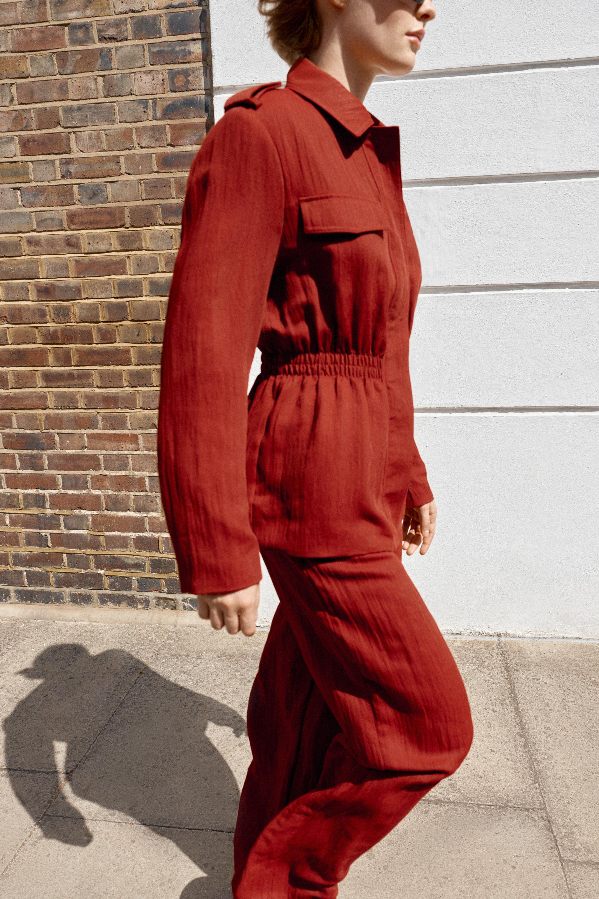 Женские куртки Zara SAFARI JACKET WITH SHOULDER PADS — фото 3