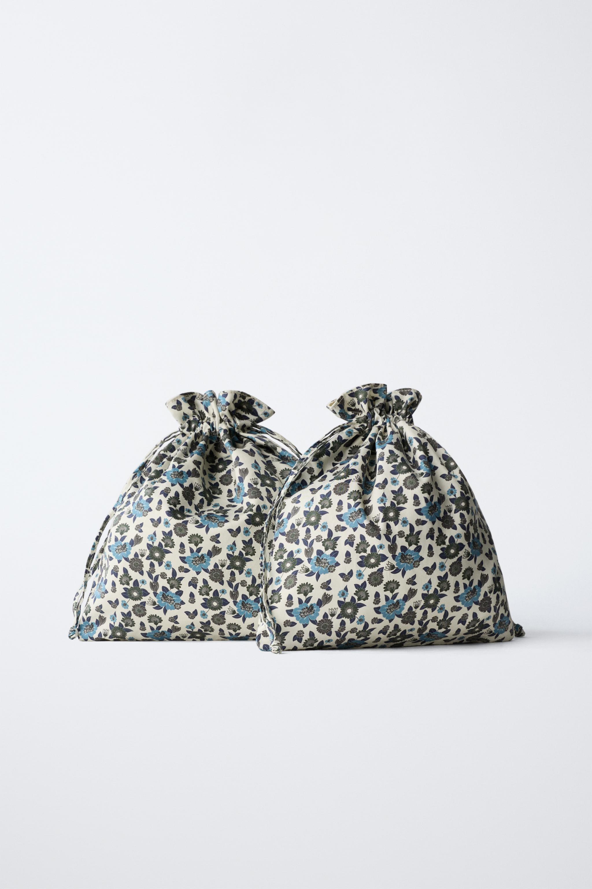 PACK OF FLORAL BAGS