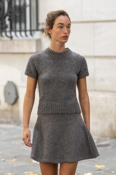 TOP AVEC LAINE MANCHES COURTES - Gris de Zara - Image 1