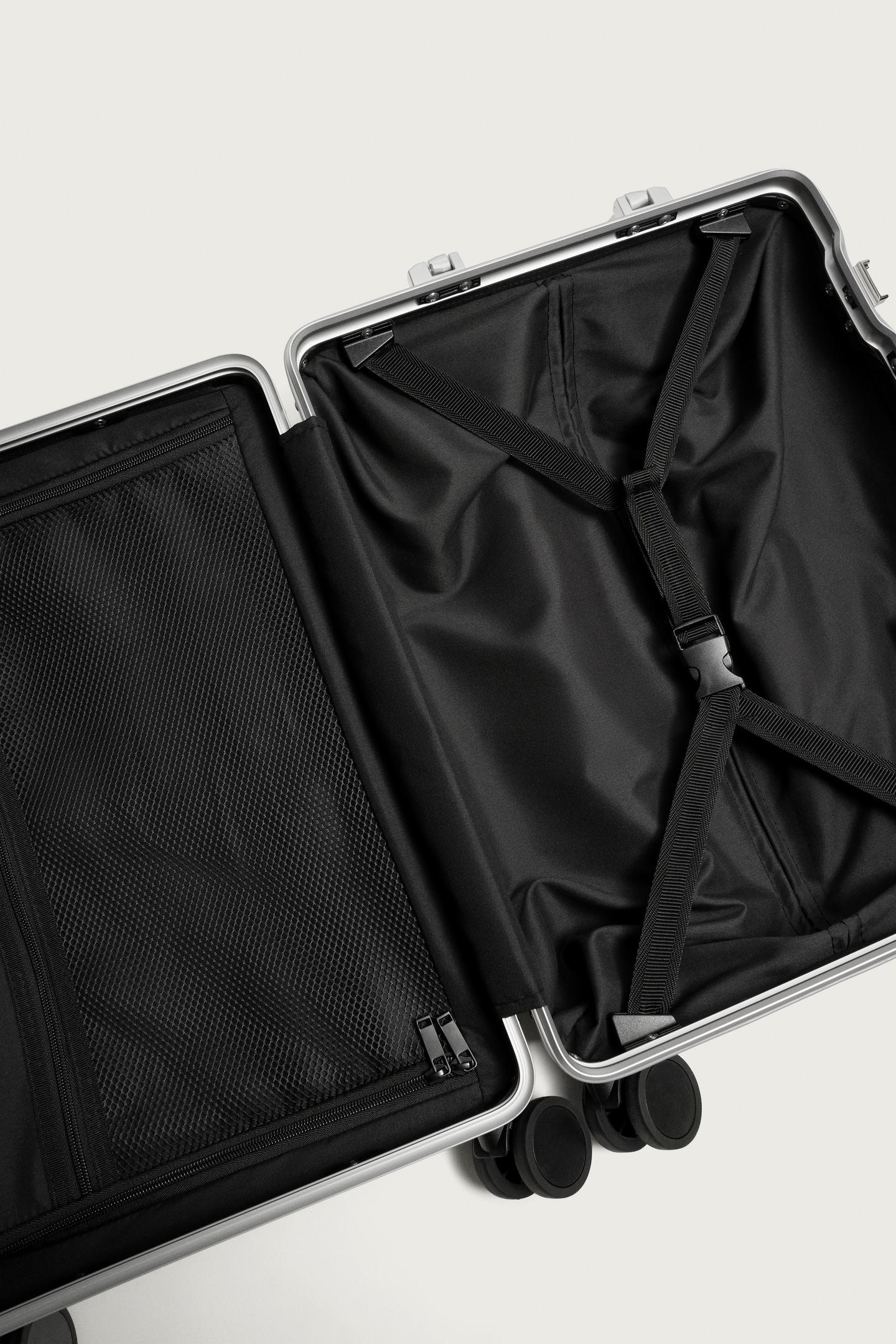 Мужской чемодан Zara Travel Suitcase, цвет: Чёрный — фото 7