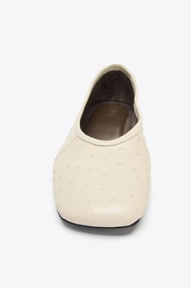 EMBOSSED BALLERINA FLATS - Vanilla Yellow by Zara - Image 4