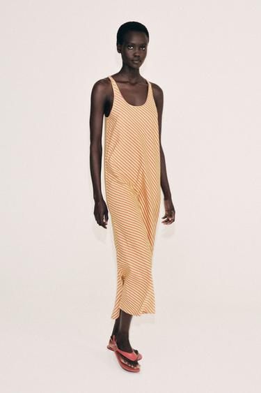 ROBE LONGUE RAYURES - Imprimée de Zara - Image 4