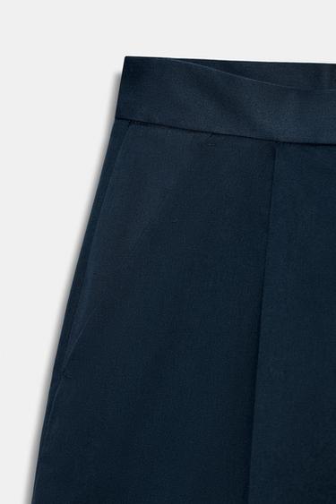 BERMUDA PLISSÉE ZW COLLECTION - Bleu marine de Zara - Image 8