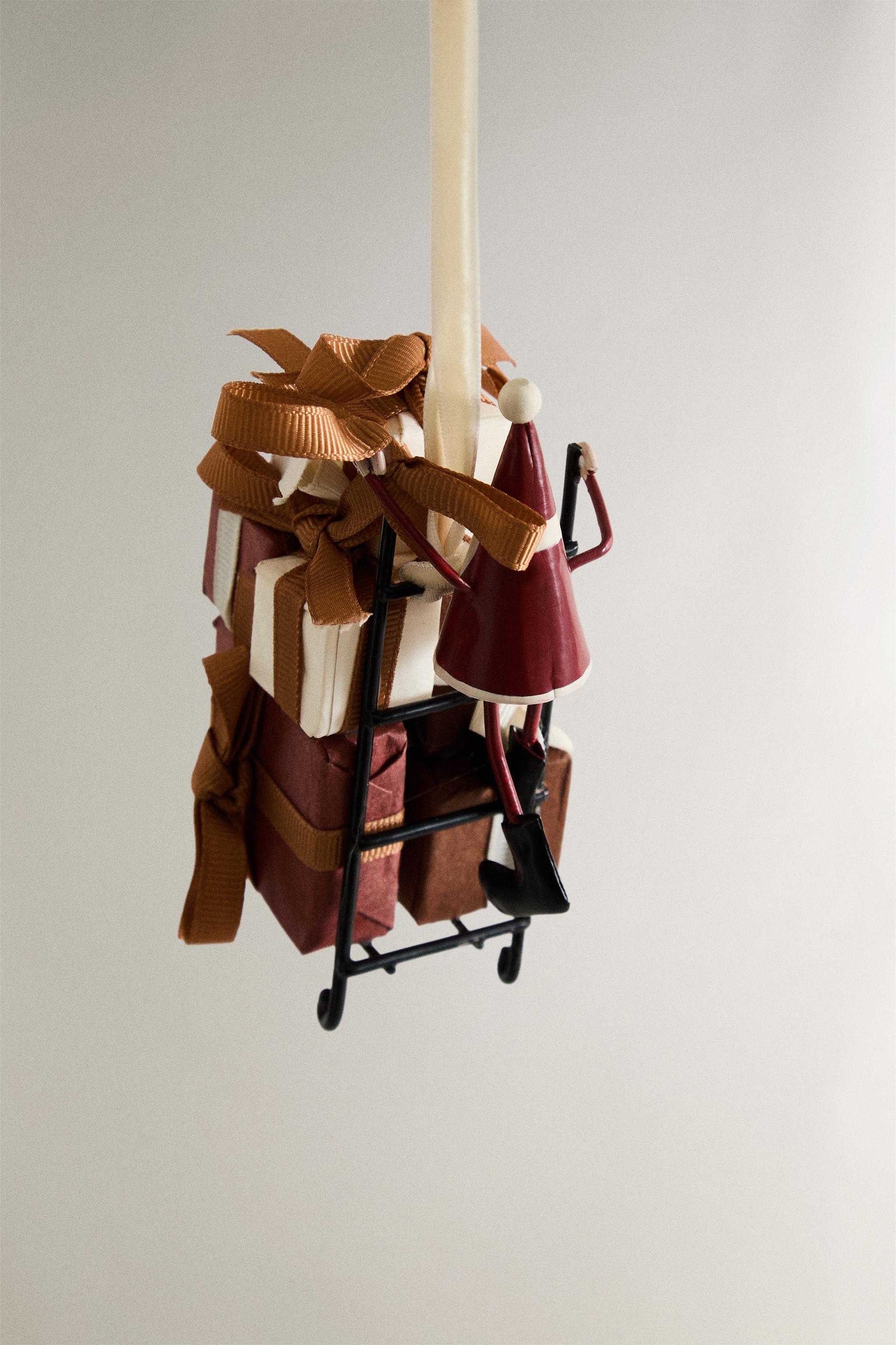 CHRISTMAS TREE SANTA CLAUS ORNAMENTS CHRISTMAS