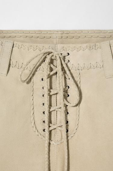 PANTALON EN CUIR DAIM À NŒUDS KATE MOSS X ZARA - Beige de Zara - Image 3
