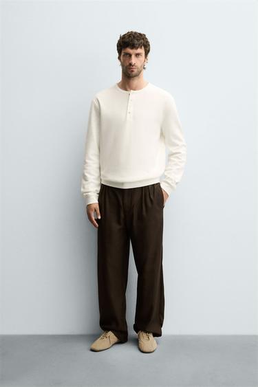 CAMISETA CANALÉ CUELLO BOTONES - Blanco roto de Zara - Imagen 0