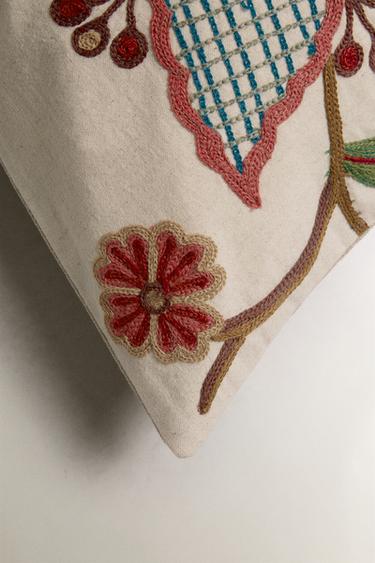 FLORAL CUSHION COVER - Light beige by Zara - Image 1