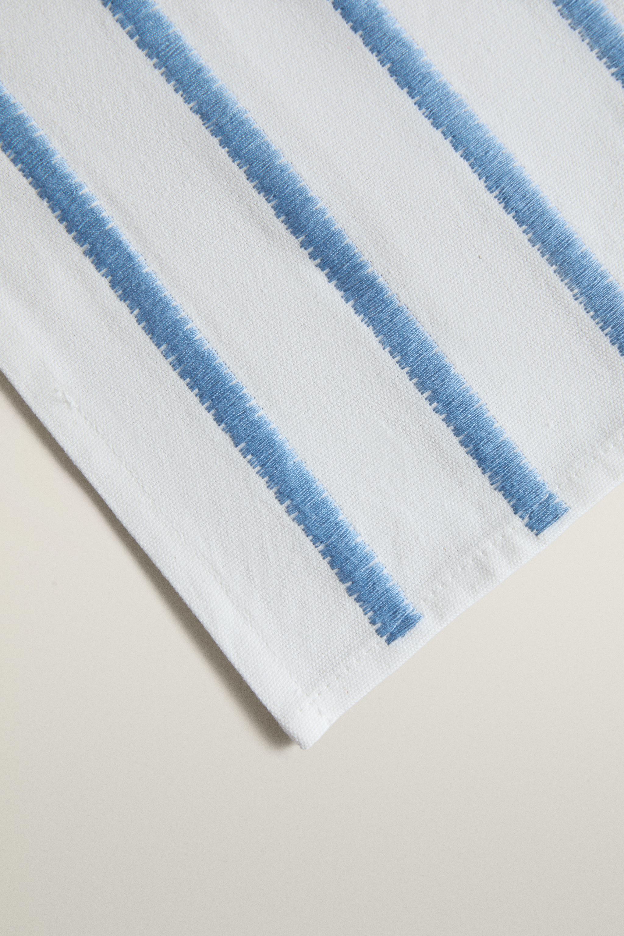 EMBROIDERED STRIPE TABLE RUNNER