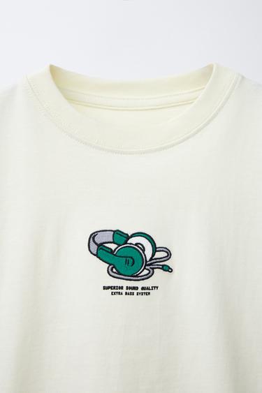 T-SHIRT DÉTAIL BRODÉ - Bleu clair de Zara - Image 2