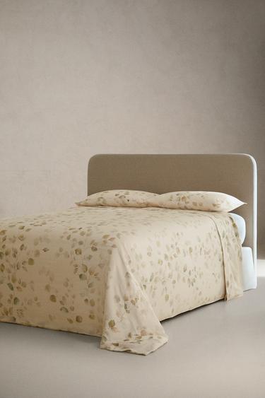 HOUSSE DE COUETTE SATIN IMPRIMÉ FEUILLES - Écru de Zara - Image 1