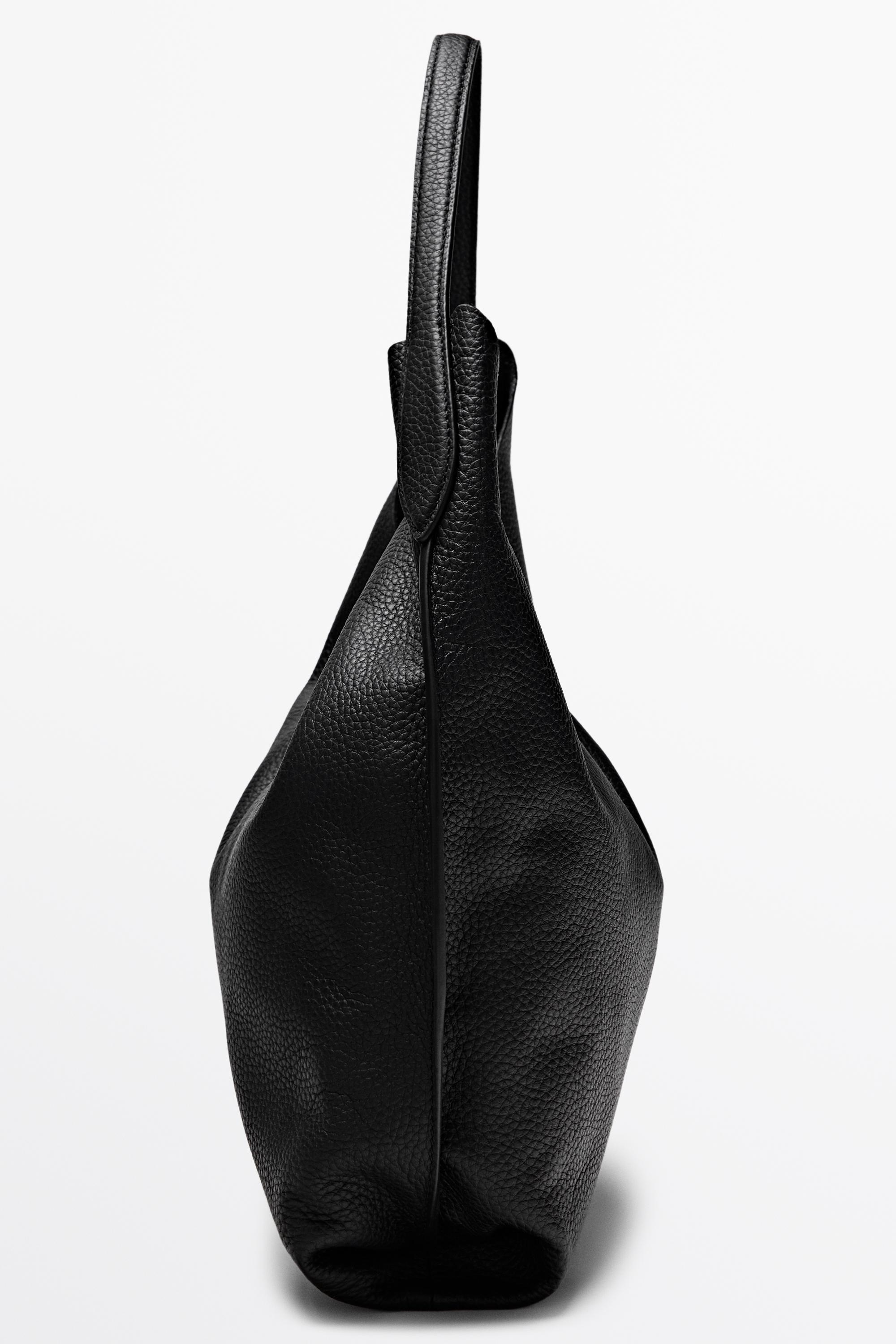 Medium nappa leather shoulder bag