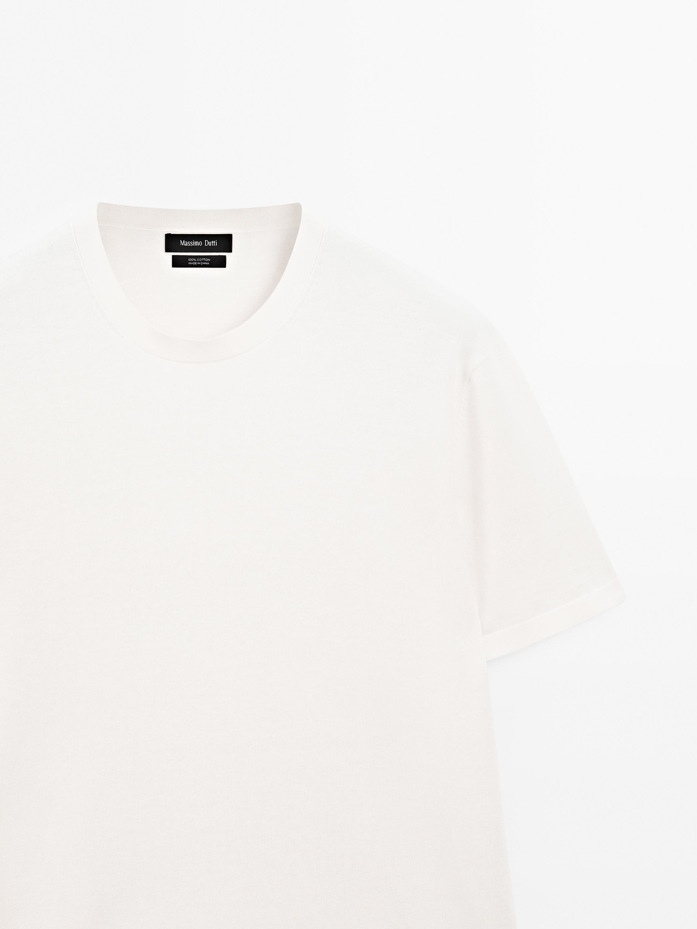 100% cotton knit T-shirt