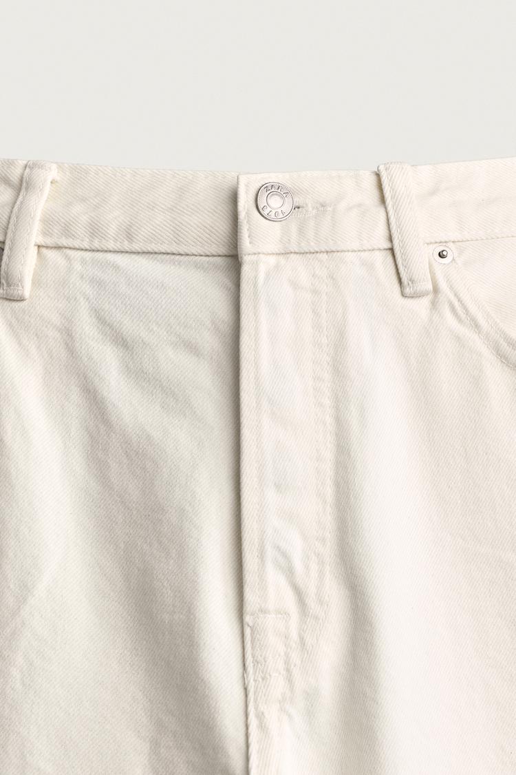 JEANS DE PIERNA RECTA 7
