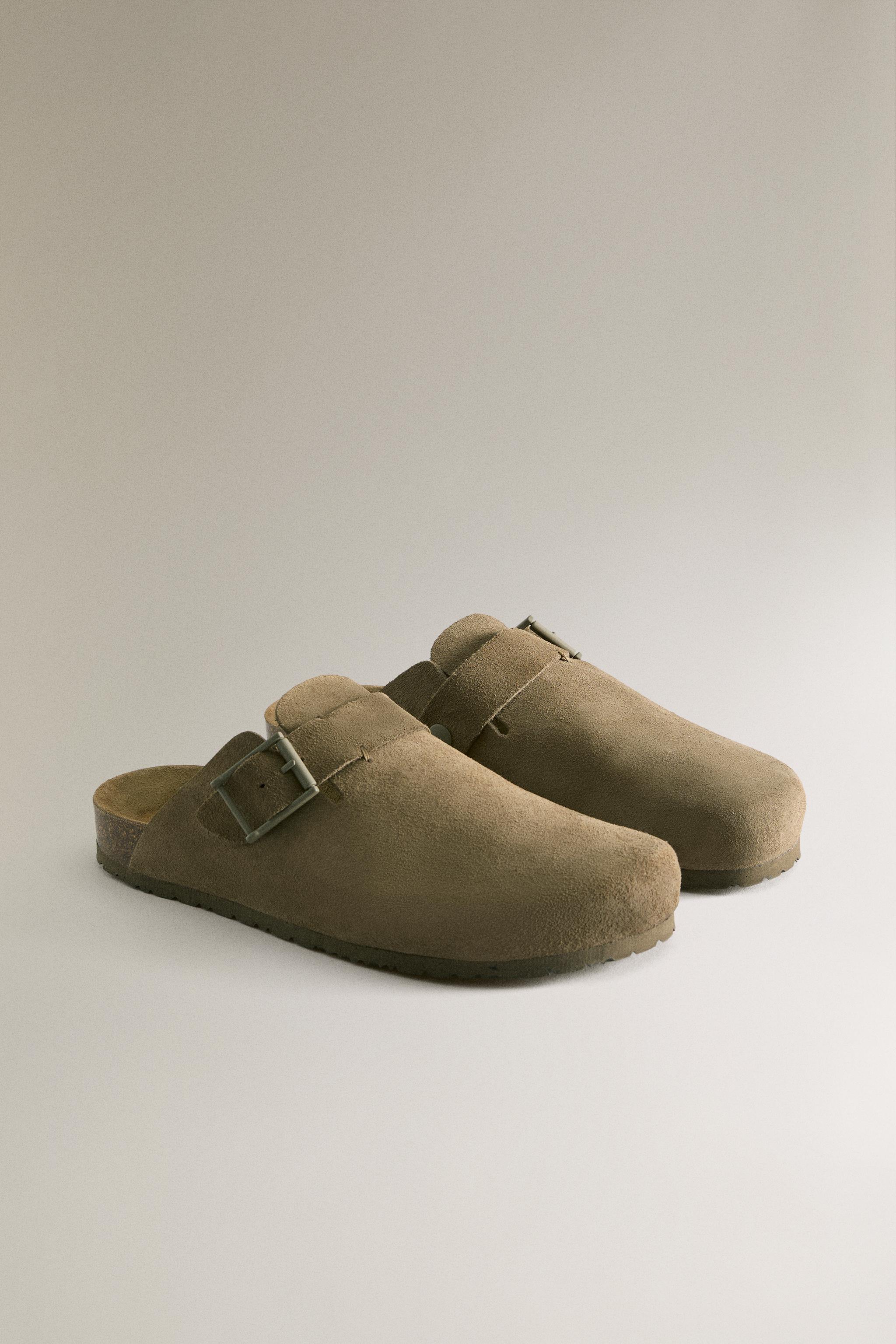 LEATHER CLOGS WITH BUCKLE AND TOPSTITCHING DETAIL — Brown