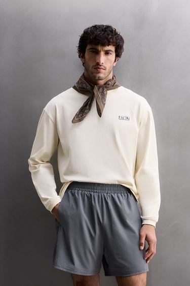 Zara GRAPHIC PRINT TRAINING T-SHIRT - Cream