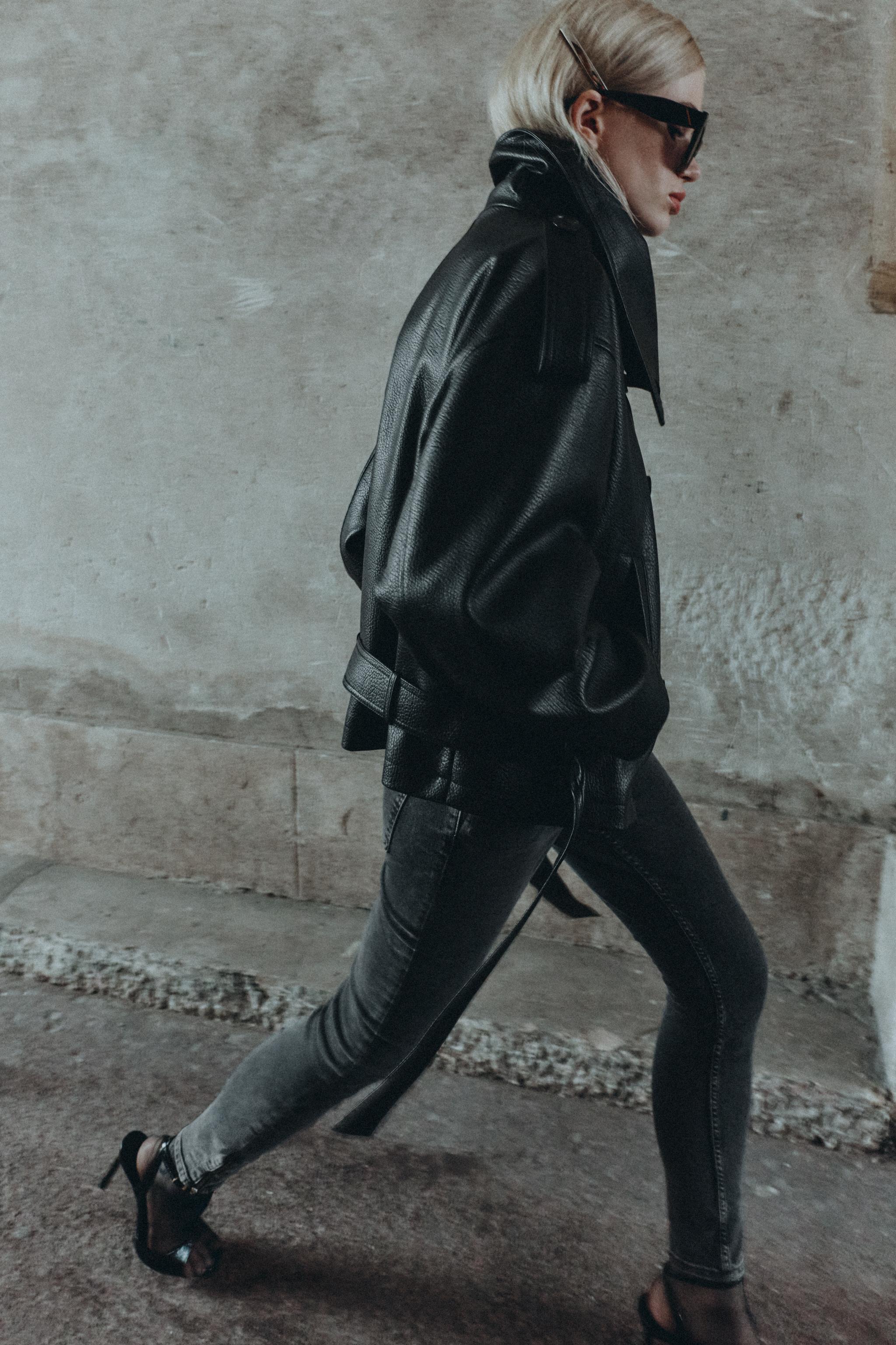 FAUX LEATHER BELTED JACKET
