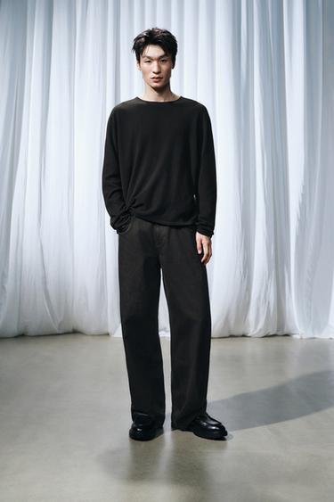 TEXTURED WASHED SWEATER - Black by Zara