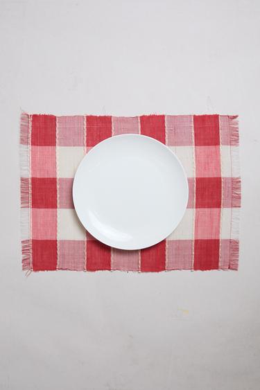 CHECK PLACEMAT - Red by Zara - Image 4